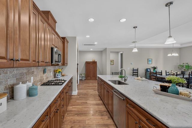 536 Four Seasons, Summerville, SC 29486