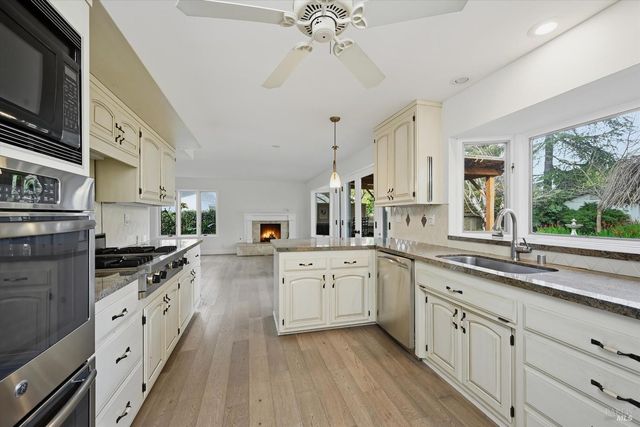 4078 Tokay Dr, Napa, CA 94558