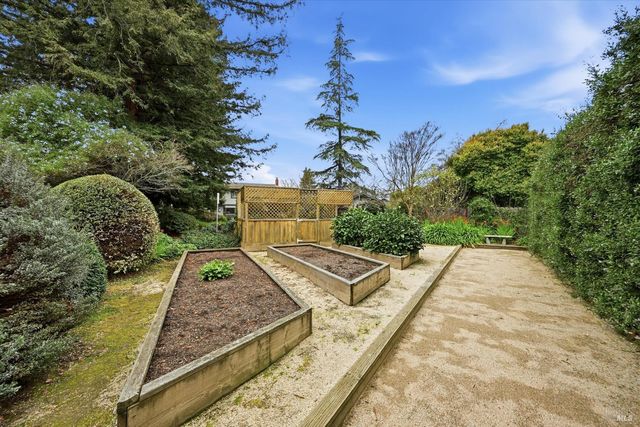 4078 Tokay Dr, Napa, CA 94558