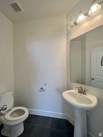 1792 N FESTIVE WAY, Saratoga Springs, UT 84045