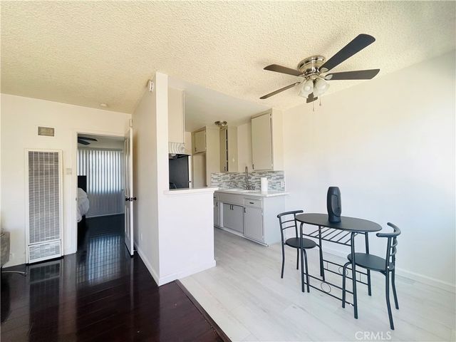 2437 Exposition Place 3, Los Angeles, CA 90018