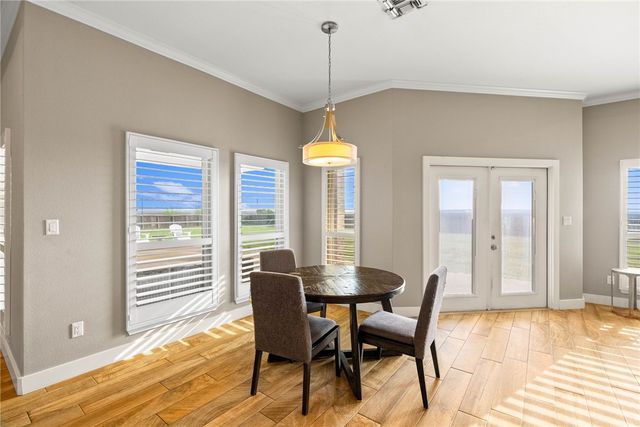 2446 Salevan Dr, Corpus Christi, TX 78415