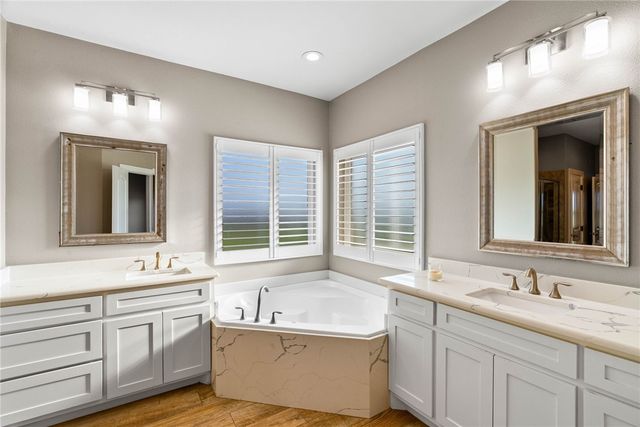 2446 Salevan Dr, Corpus Christi, TX 78415