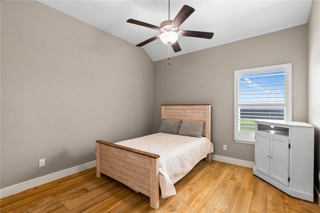 2446 Salevan Dr, Corpus Christi, TX 78415