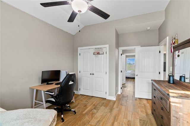 2446 Salevan Dr, Corpus Christi, TX 78415