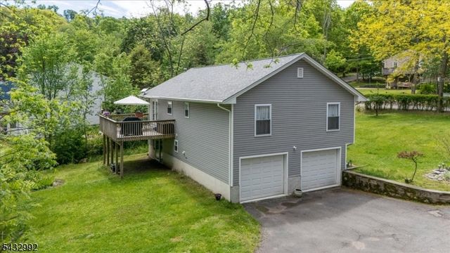 47 Winding Way, Byram Twp., NJ 07821