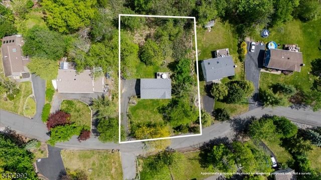 47 Winding Way, Byram Twp., NJ 07821