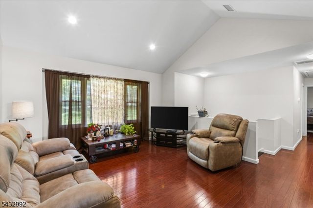47 Winding Way, Byram Twp., NJ 07821