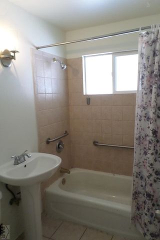 709 Airlane Ave, Pueblo, CO 81005