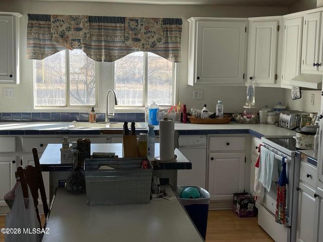 2426 W Sellers Ranch Road, San Simon, AZ 85632