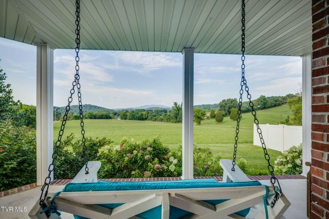 146 Hopson Road, Johnson City, TN 37601