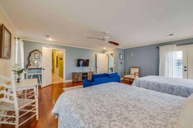 146 Hopson Road, Johnson City, TN 37601