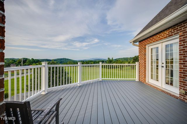 146 Hopson Road, Johnson City, TN 37601