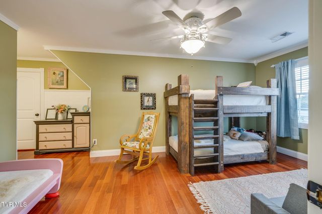 146 Hopson Road, Johnson City, TN 37601