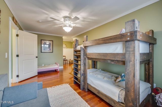 146 Hopson Road, Johnson City, TN 37601
