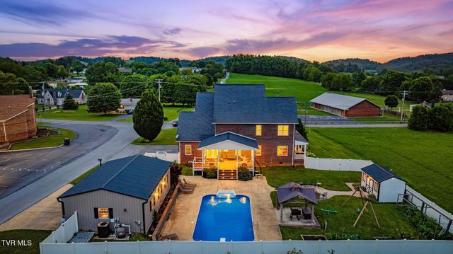 146 Hopson Road, Johnson City, TN 37601