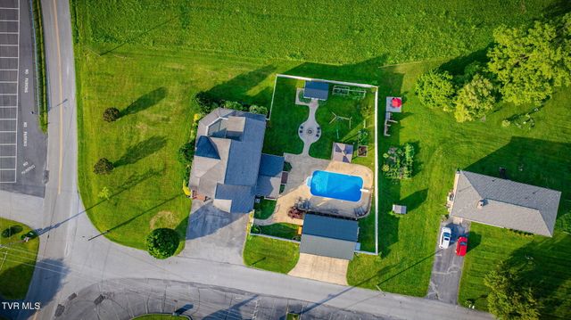 146 Hopson Road, Johnson City, TN 37601