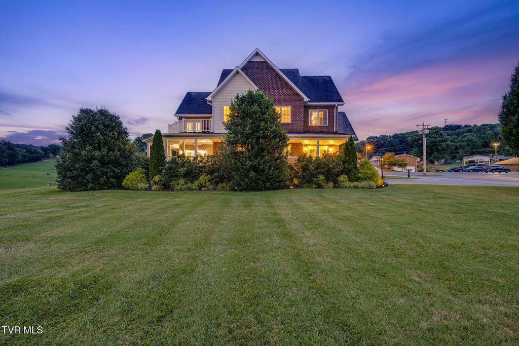 146 Hopson Road, Johnson City, TN 37601