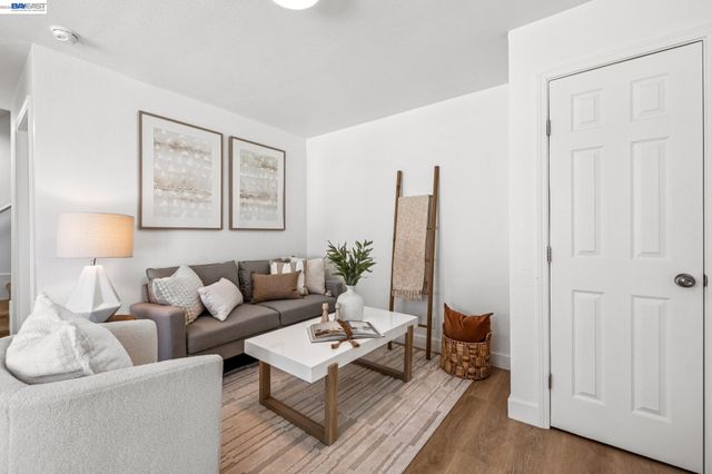 27796 Vasona Ct 2, Hayward, CA 94544