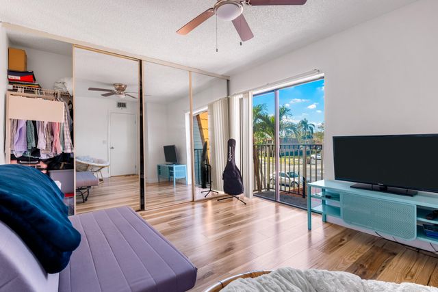 2889 SW 11th Place 2889, Deerfield Beach, FL 33442