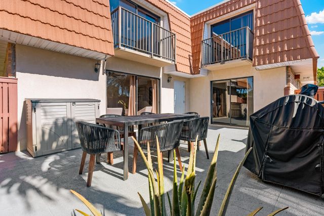 2889 SW 11th Place 2889, Deerfield Beach, FL 33442