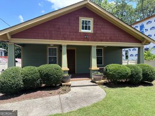 1647 Walker Avenue, College Park, GA 30337