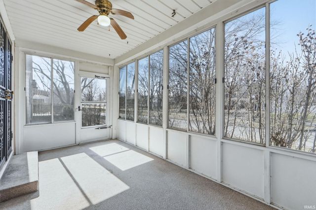 1902 Columbia Avenue, Fort Wayne, IN 46805