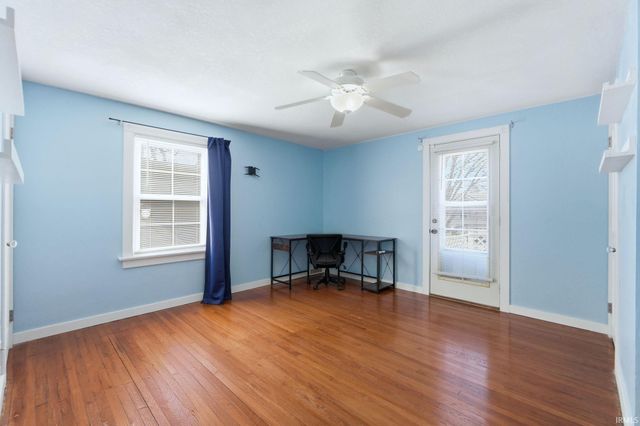 1902 Columbia Avenue, Fort Wayne, IN 46805