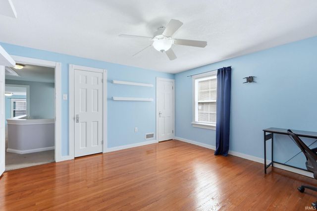 1902 Columbia Avenue, Fort Wayne, IN 46805