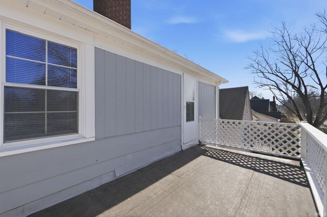 1902 Columbia Avenue, Fort Wayne, IN 46805