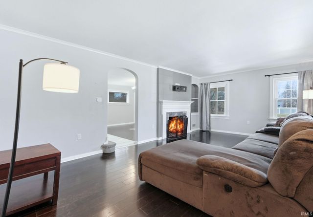 1902 Columbia Avenue, Fort Wayne, IN 46805