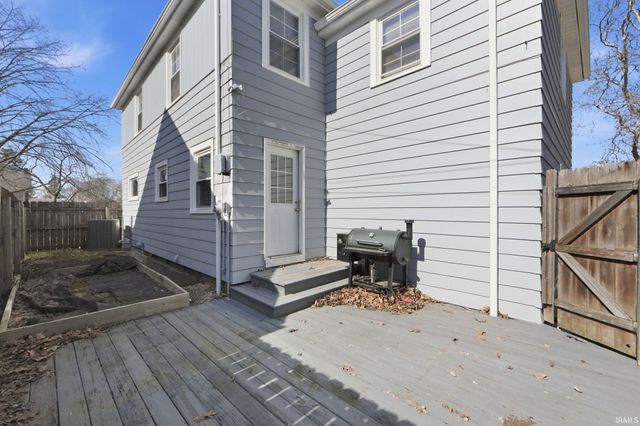 1902 Columbia Avenue, Fort Wayne, IN 46805