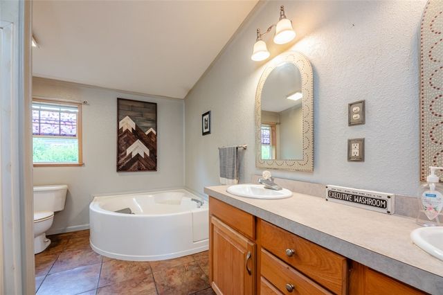 6286 Stillmeadow Way, Williamson, NY 14589
