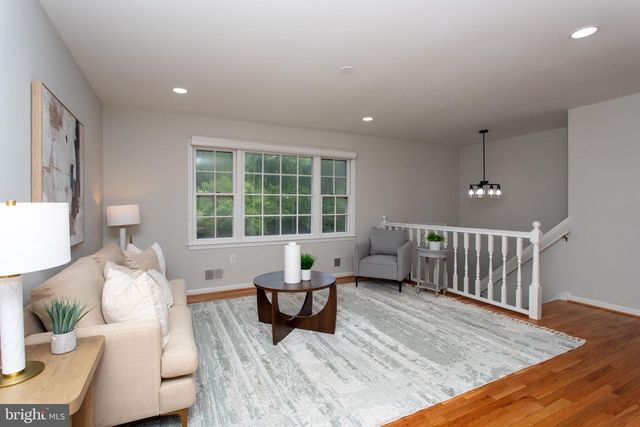 5210 W BONIWOOD TURN, Clinton, MD 20735