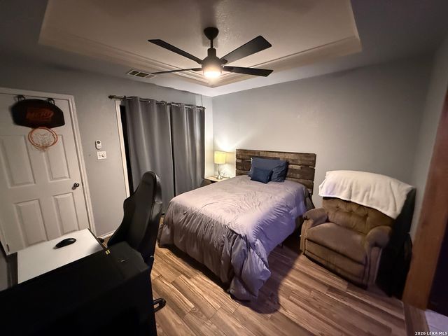 513 State Highway 123, Stockdale, TX 78160