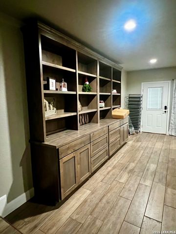 513 State Highway 123, Stockdale, TX 78160