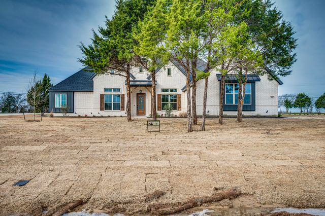 6031 Palomino Drive, Midlothian, TX 76065