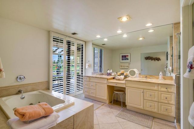 30 Columbia Drive, Rancho Mirage, CA 92270