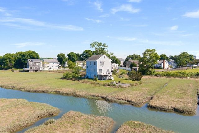 30 Hooper St, Quincy, MA 02169