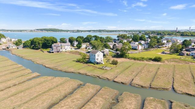 30 Hooper St, Quincy, MA 02169