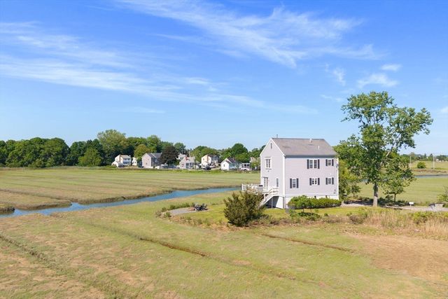 30 Hooper St, Quincy, MA 02169