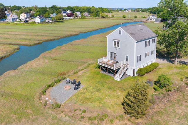 30 Hooper St, Quincy, MA 02169