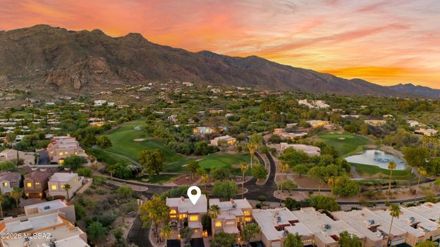 6400 N Val Dosta Drive, Tucson, AZ 85718