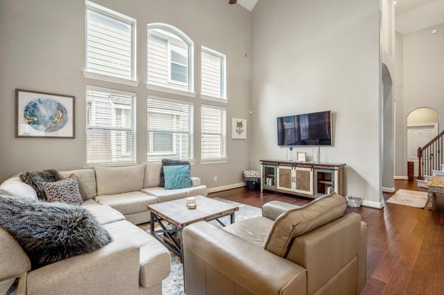 63 Panterra Way, The Woodlands, TX 77382