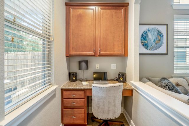 63 Panterra Way, The Woodlands, TX 77382