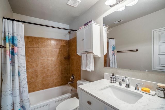 63 Panterra Way, The Woodlands, TX 77382