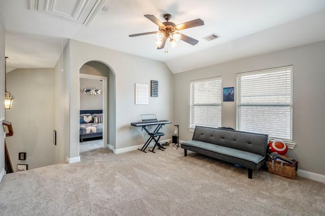 63 Panterra Way, The Woodlands, TX 77382