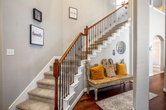 63 Panterra Way, The Woodlands, TX 77382