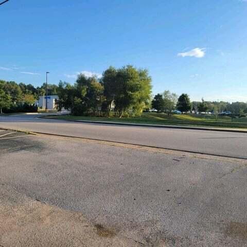 1713 Thrasher Pike, Hixson, TN 37343