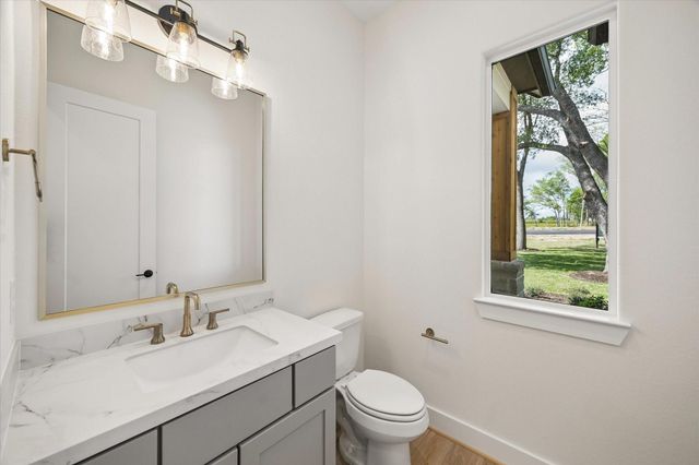 9509 Forest Trace, Plantersville, TX 77363